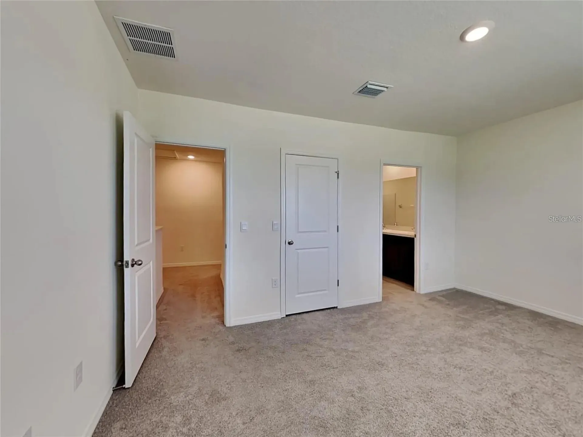 5254 Dragonfly Drive Wildwood FL 34785
