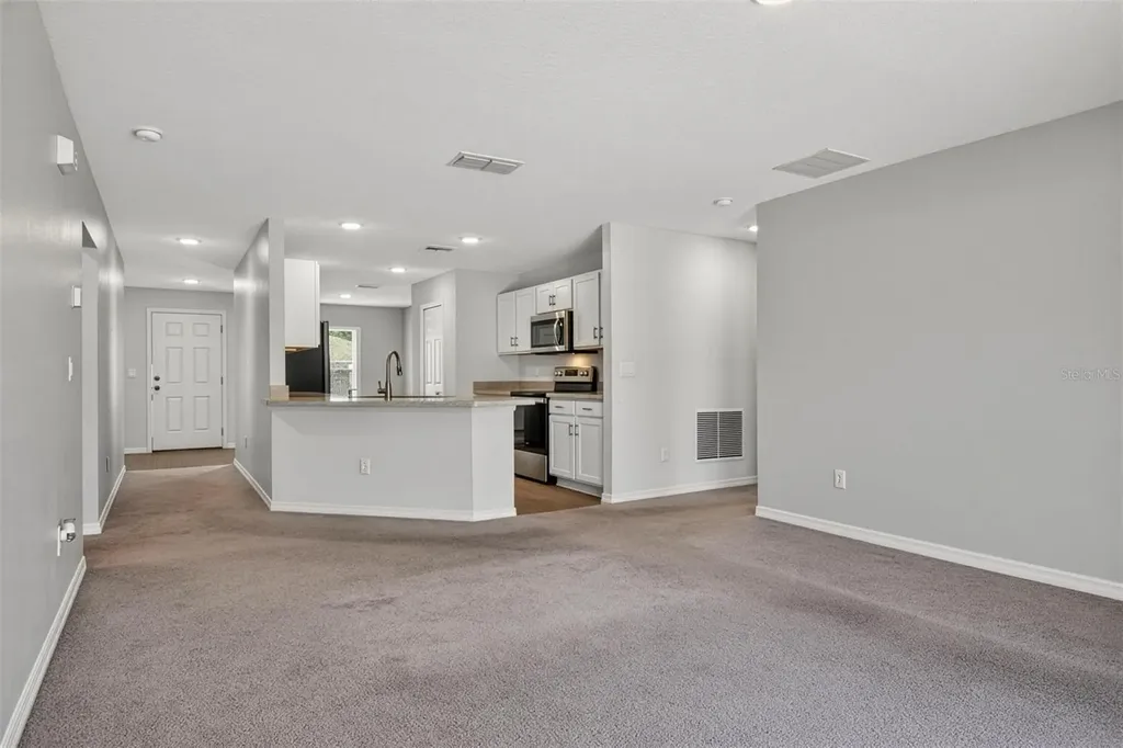 10 Renfro Lane Palm Coast FL 32164