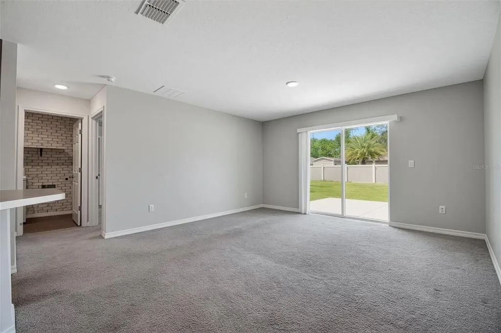 10 Renfro Lane Palm Coast FL 32164