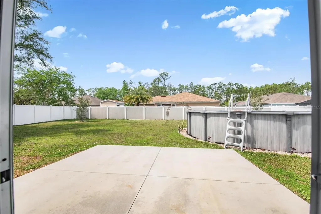 10 Renfro Lane Palm Coast FL 32164