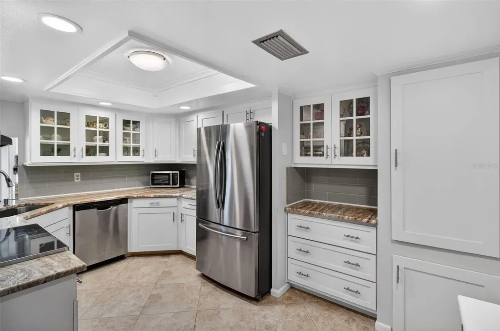 10550 Village Drive Seminole FL 33772