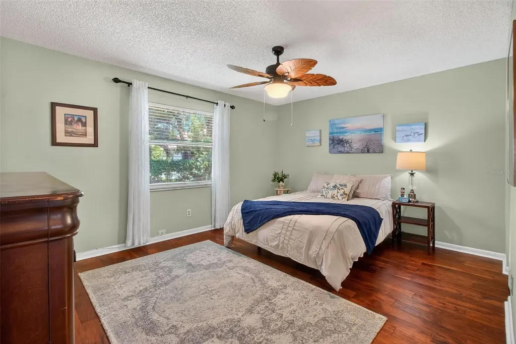 10550 Village Drive Seminole FL 33772