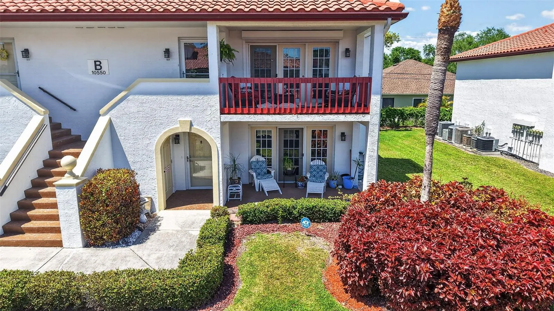 10550 Village Drive Seminole FL 33772