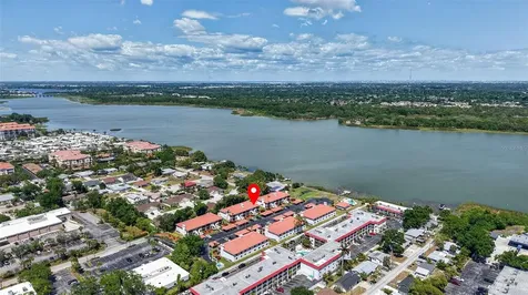 10550 Village Drive Seminole FL 33772