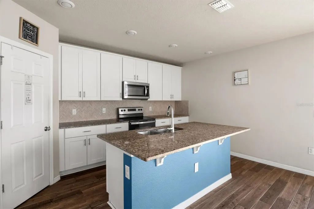 884 Cambridge Drive Winter Haven FL 33881