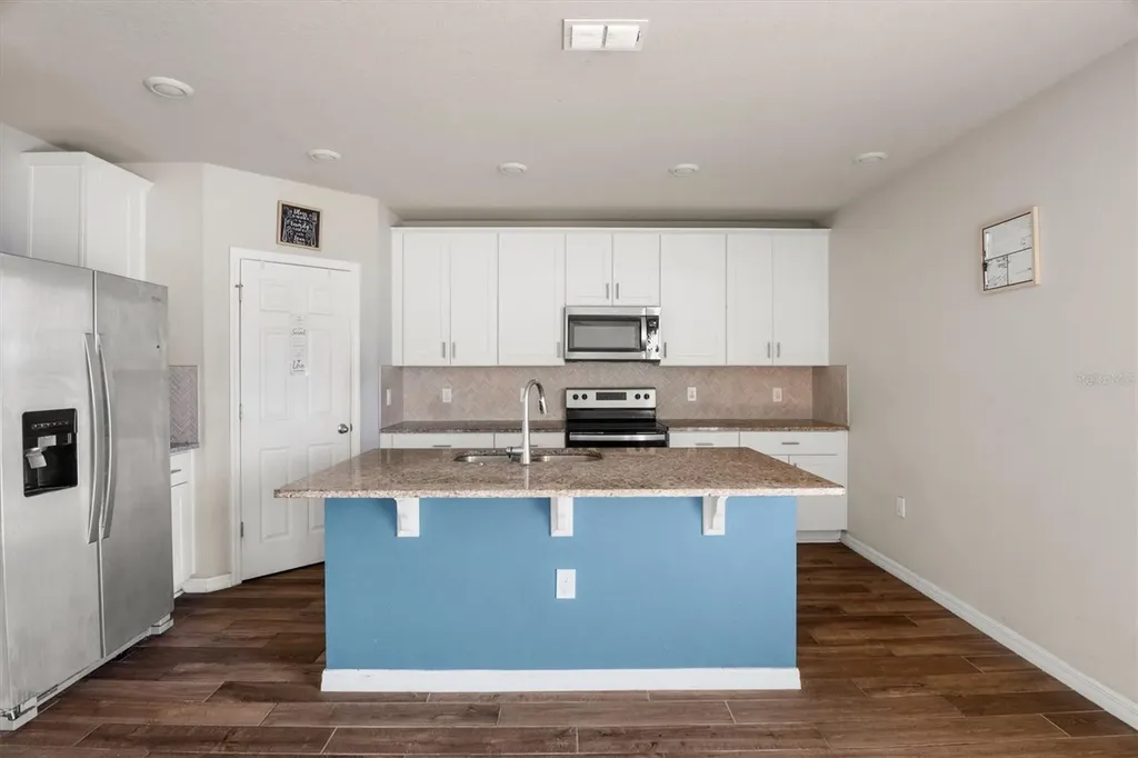 884 Cambridge Drive Winter Haven FL 33881