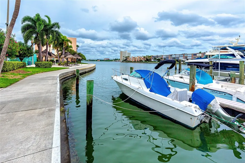7600 Sun Island Drive S South Pasadena FL 33707