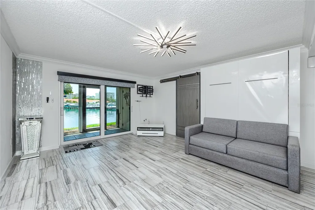 7600 Sun Island Drive S South Pasadena FL 33707
