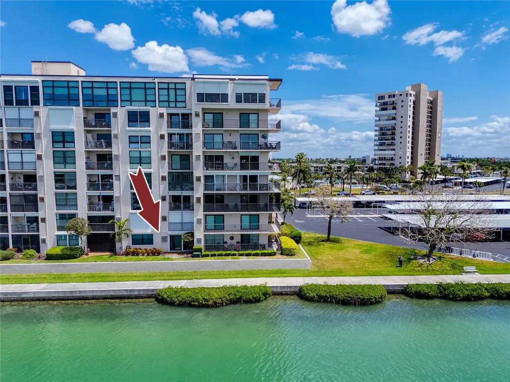 7600 Sun Island Drive S South Pasadena FL 33707