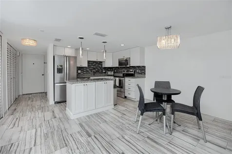 7600 Sun Island Drive S South Pasadena FL 33707