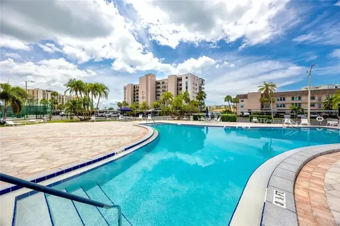 7600 Sun Island Drive S South Pasadena FL 33707
