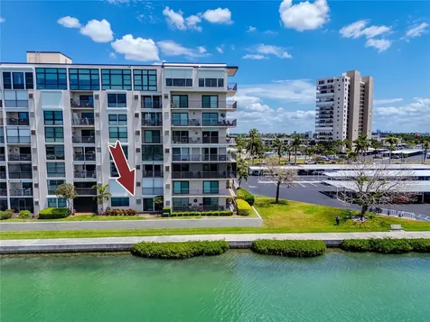 7600 Sun Island Drive S South Pasadena FL 33707