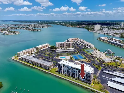 7600 Sun Island Drive S South Pasadena FL 33707
