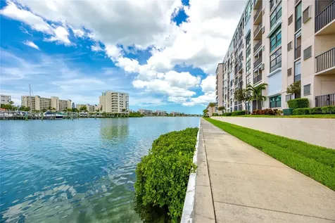 7600 Sun Island Drive S South Pasadena FL 33707