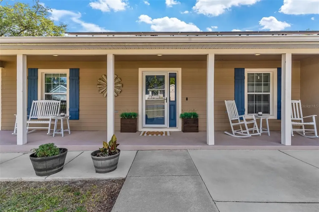 326 Woodland Trail Lady Lake FL 32159