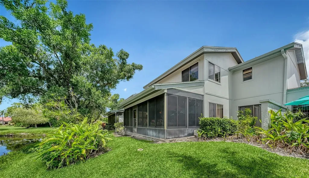 4638 Willow Wood Circle Sarasota FL 34241