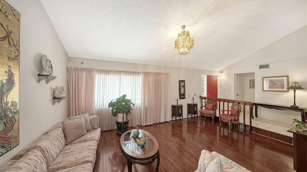 4638 Willow Wood Circle Sarasota FL 34241