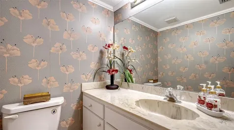 4638 Willow Wood Circle Sarasota FL 34241