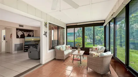 4638 Willow Wood Circle Sarasota FL 34241