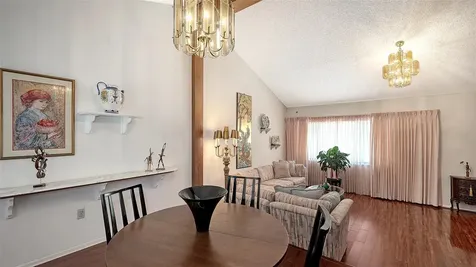 4638 Willow Wood Circle Sarasota FL 34241