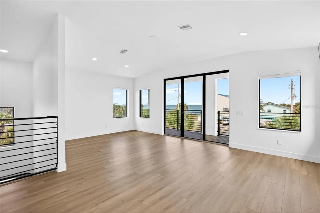 2946 N Ocean Shore Boulevard Flagler Beach FL 32136