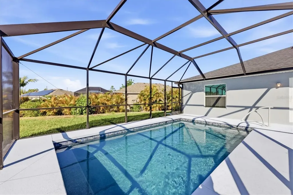 113 Lilyan Court Rotonda West FL 33947