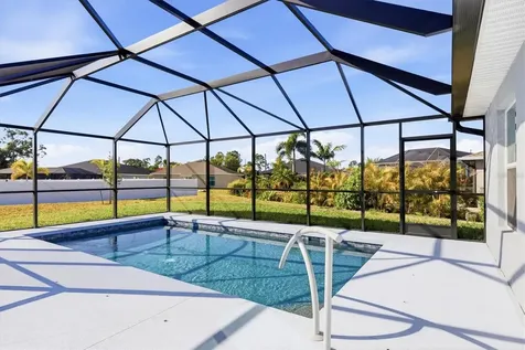 113 Lilyan Court Rotonda West FL 33947