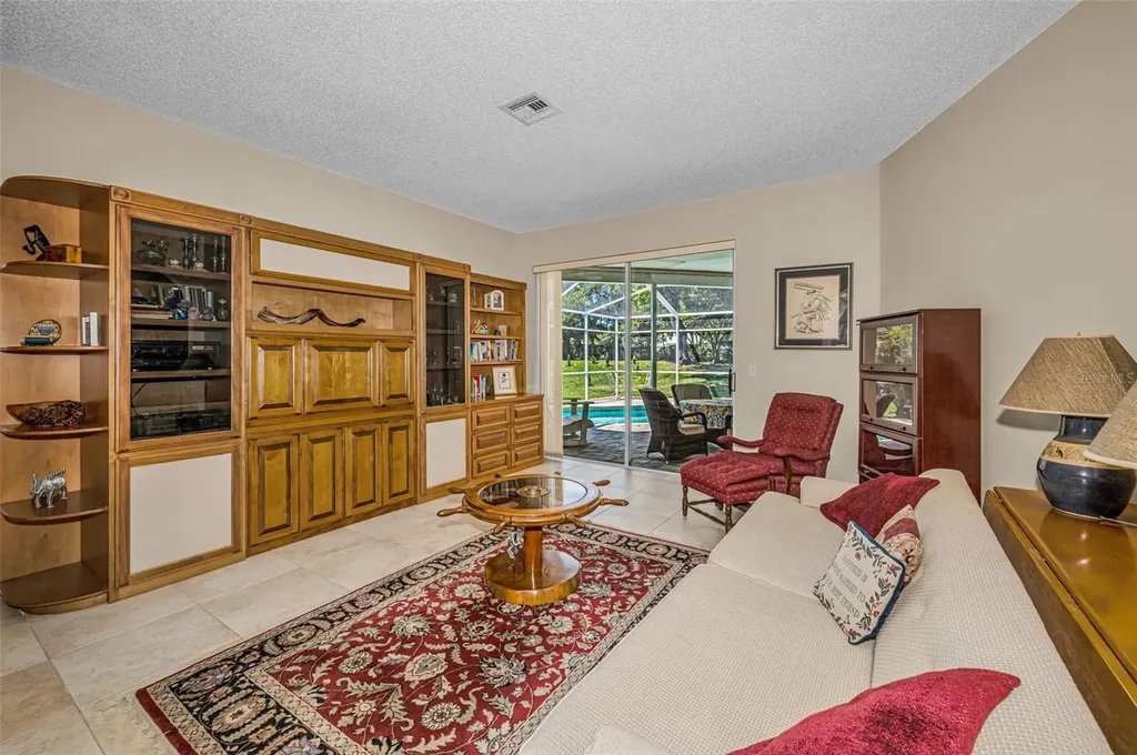2272 Warwick Drive Oldsmar FL 34677