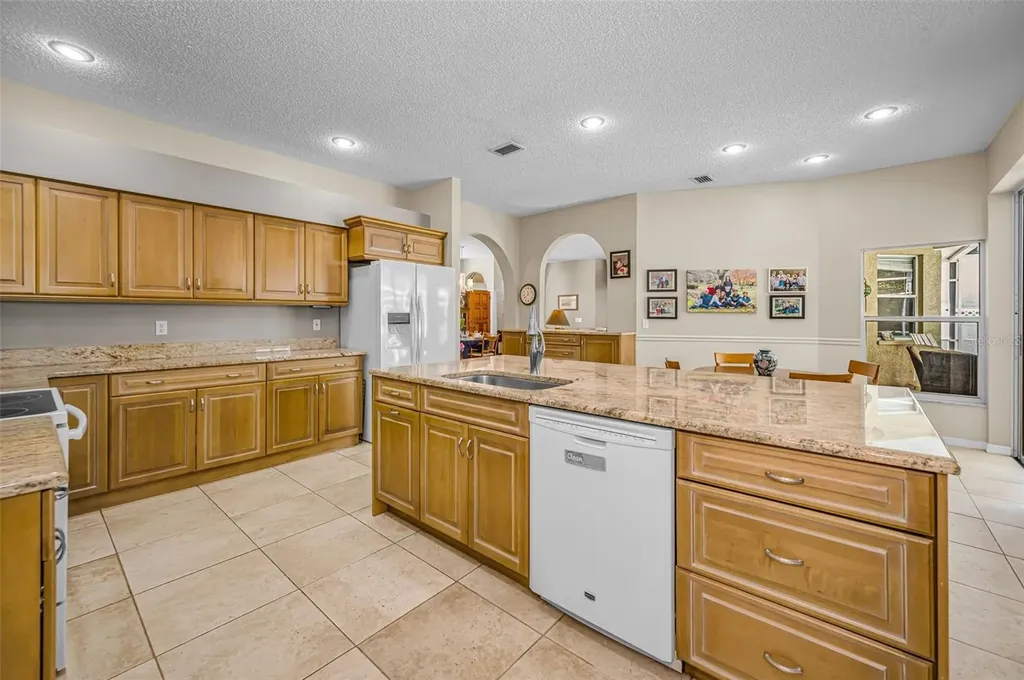 2272 Warwick Drive Oldsmar FL 34677