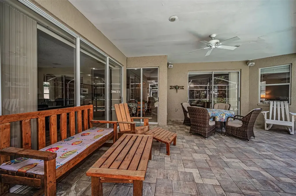 2272 Warwick Drive Oldsmar FL 34677