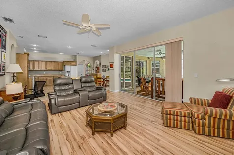 2272 Warwick Drive Oldsmar FL 34677