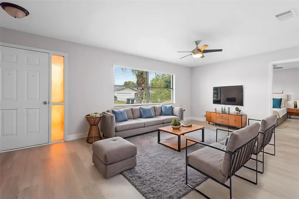 10140 Bridlewood Avenue Orlando FL 32825