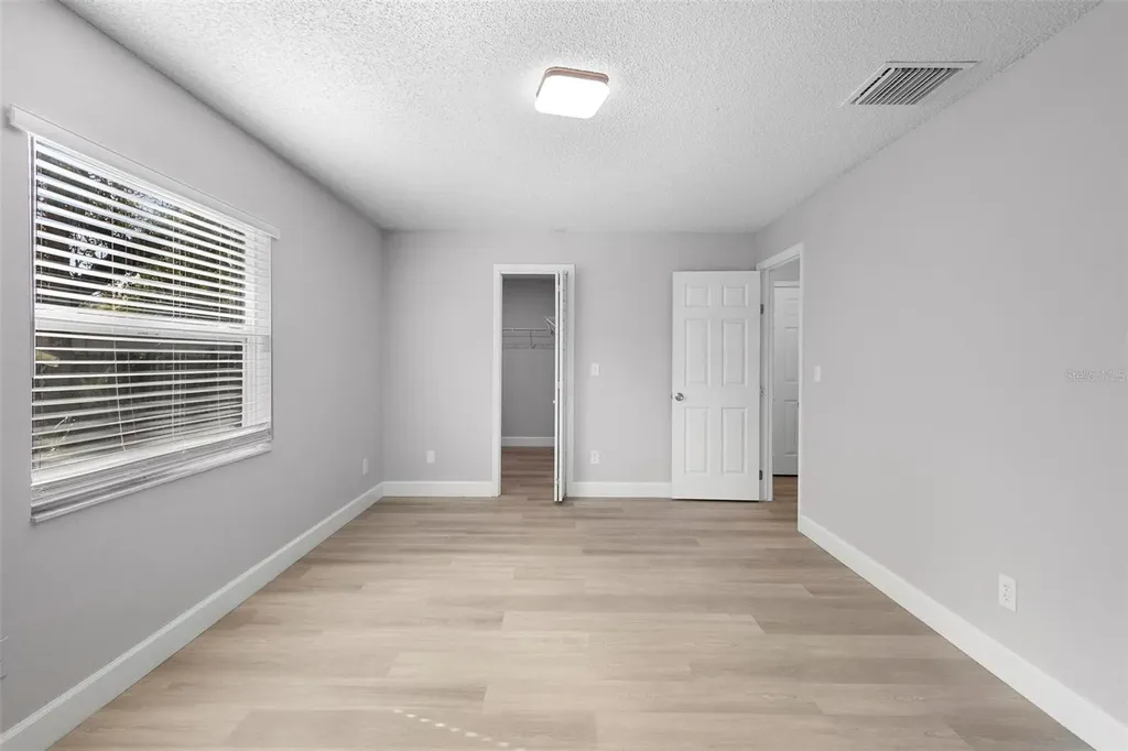 10140 Bridlewood Avenue Orlando FL 32825