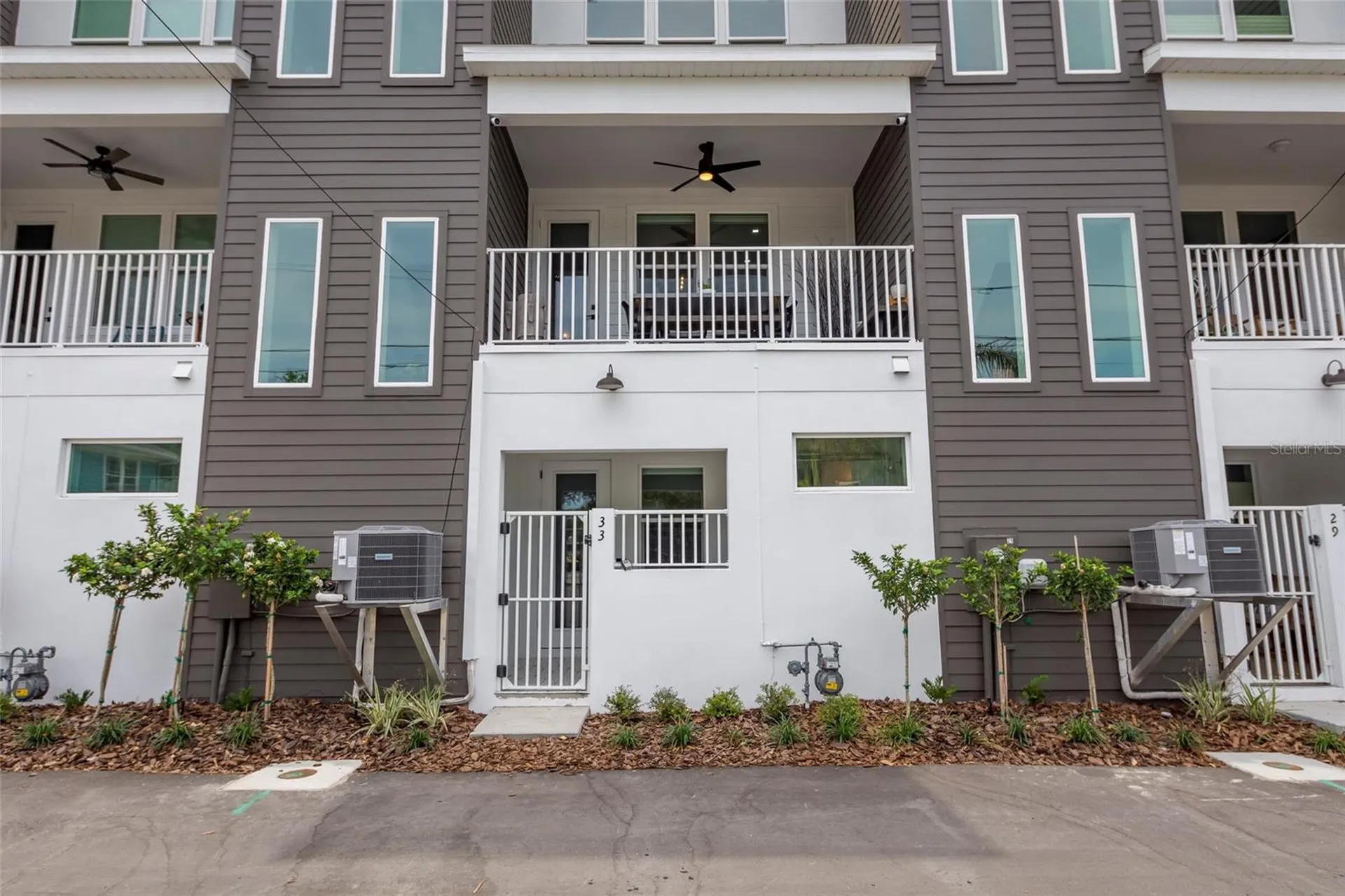 33 29th Street N St Petersburg FL 33713