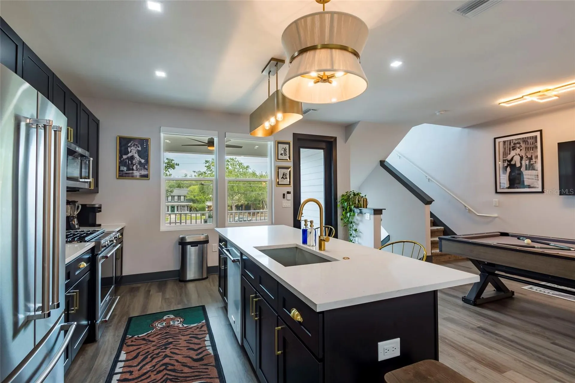 33 29th Street N St Petersburg FL 33713