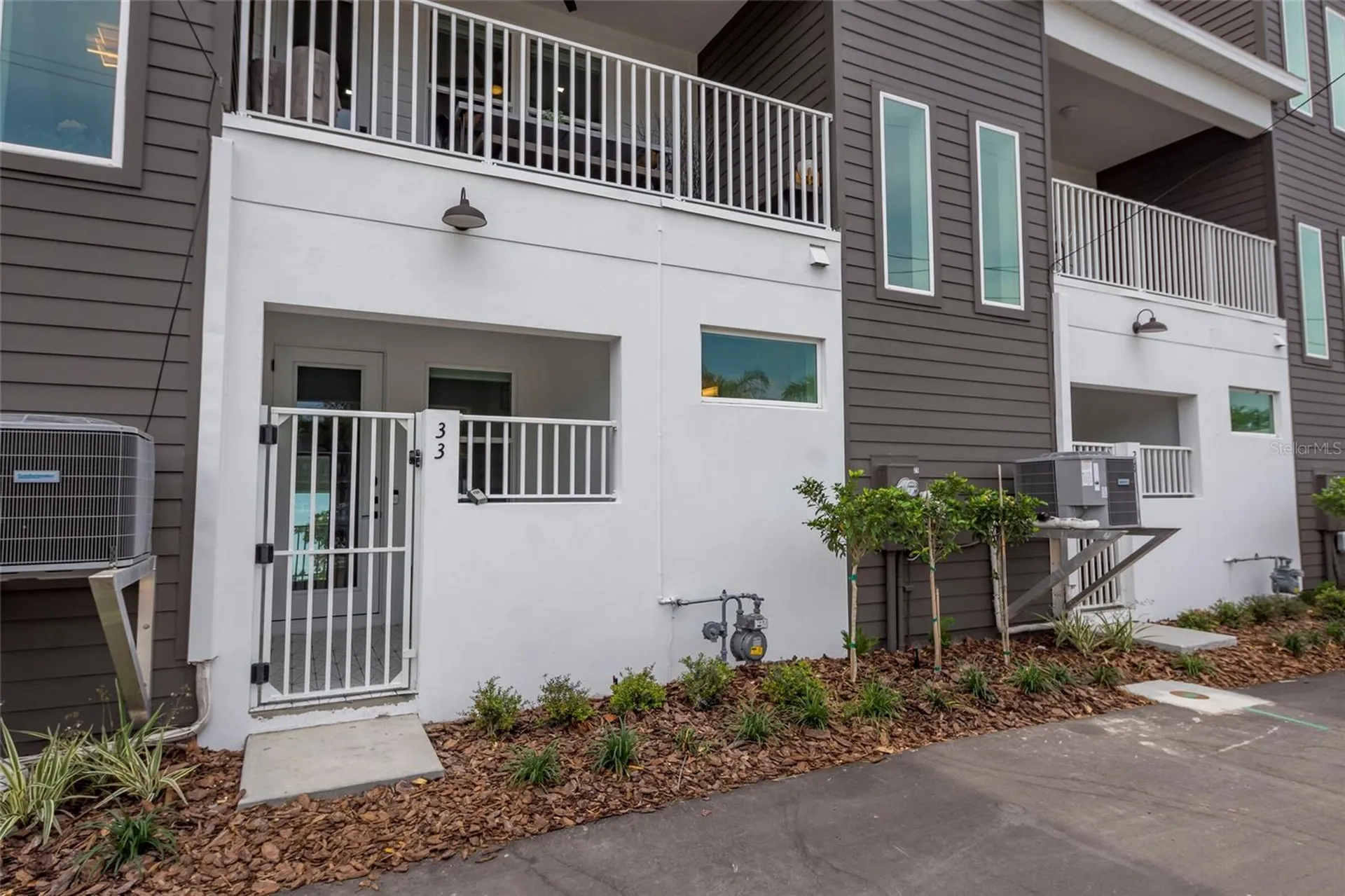 33 29th Street N St Petersburg FL 33713