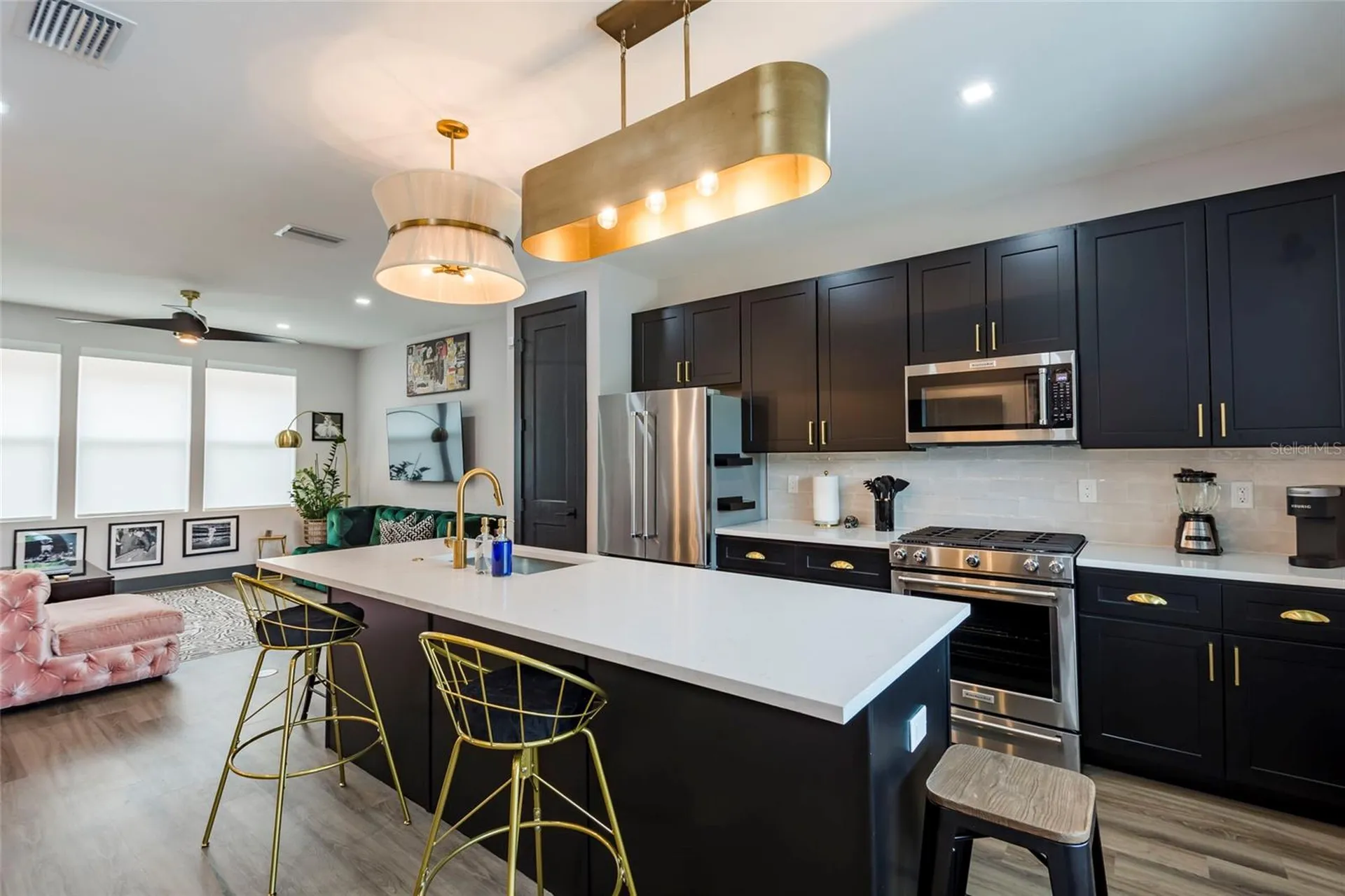 33 29th Street N St Petersburg FL 33713