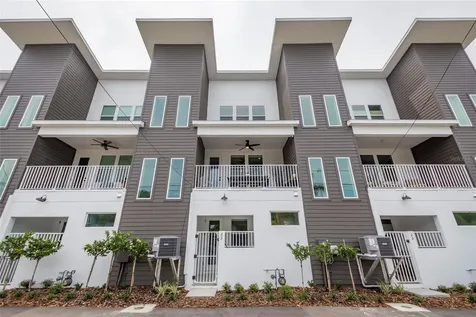 33 29th Street N St Petersburg FL 33713