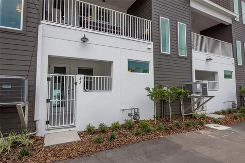 33 29th Street N St Petersburg FL 33713