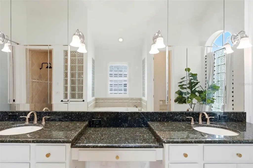 5207 Timberview Terrace Orlando FL 32819