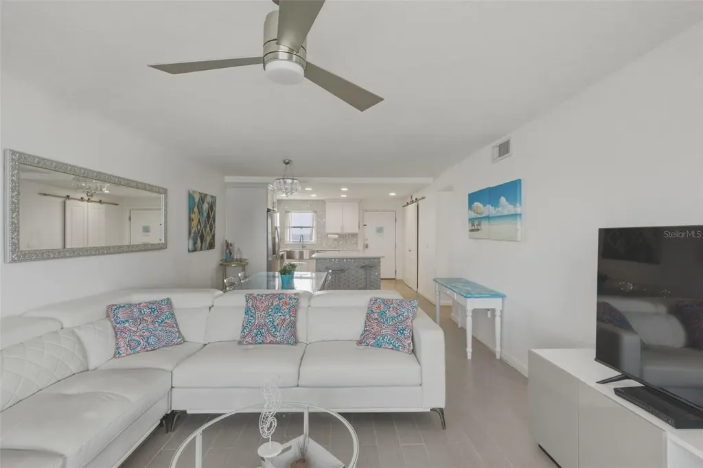 1270 Gulf Boulevard Clearwater Beach FL 33767
