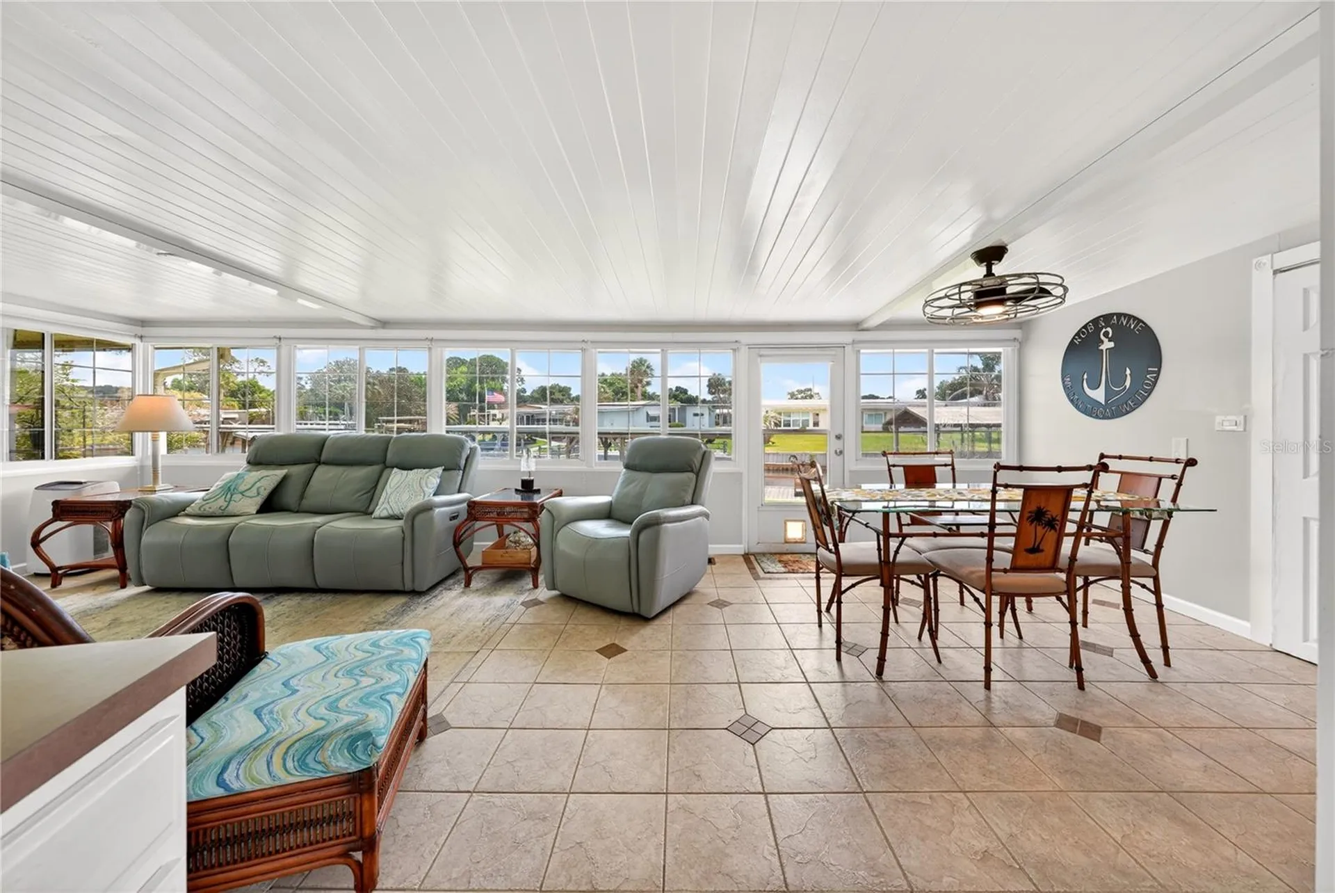 957 Todd Way Tavares FL 32778