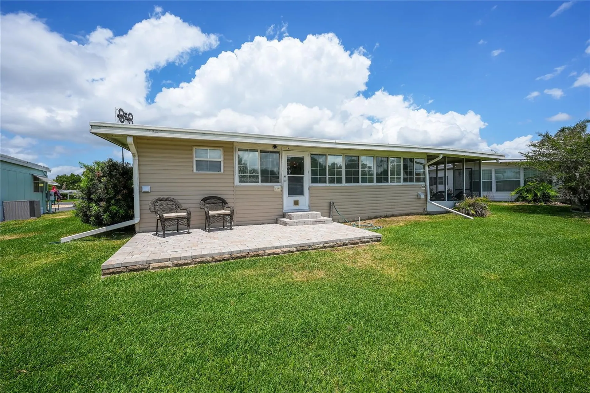 957 Todd Way Tavares FL 32778