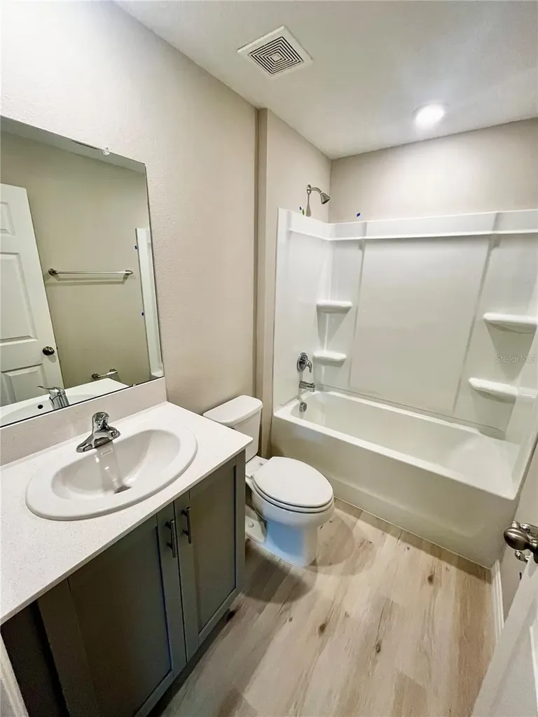 14664 Gallop Run Drive Lithia FL 33547