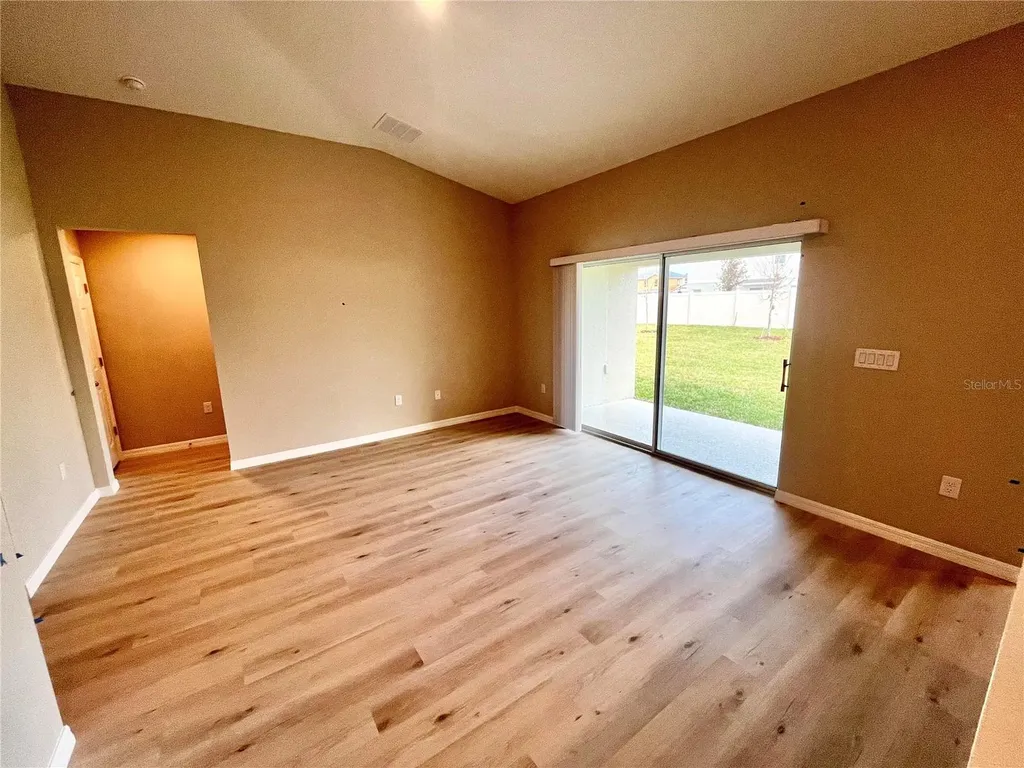 14664 Gallop Run Drive Lithia FL 33547
