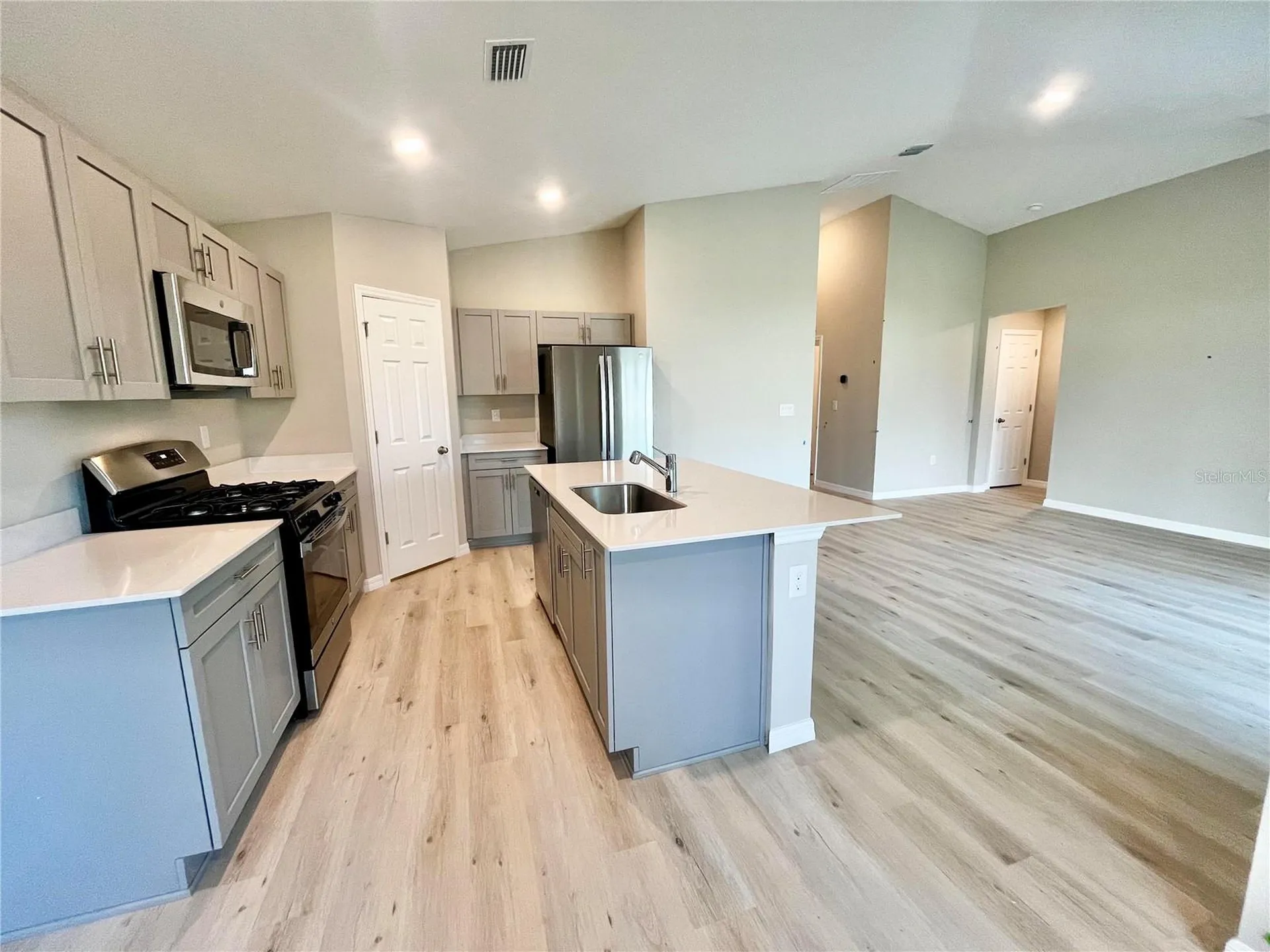 14664 Gallop Run Drive Lithia FL 33547