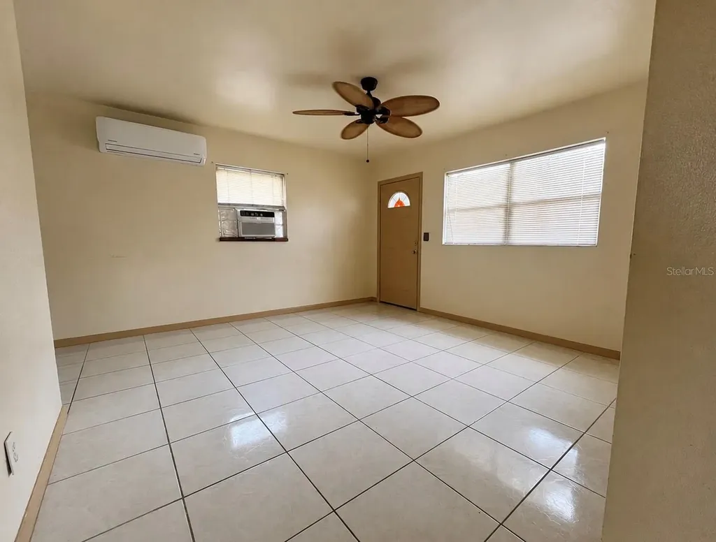 8604 N Branch Avenue Tampa FL 33604
