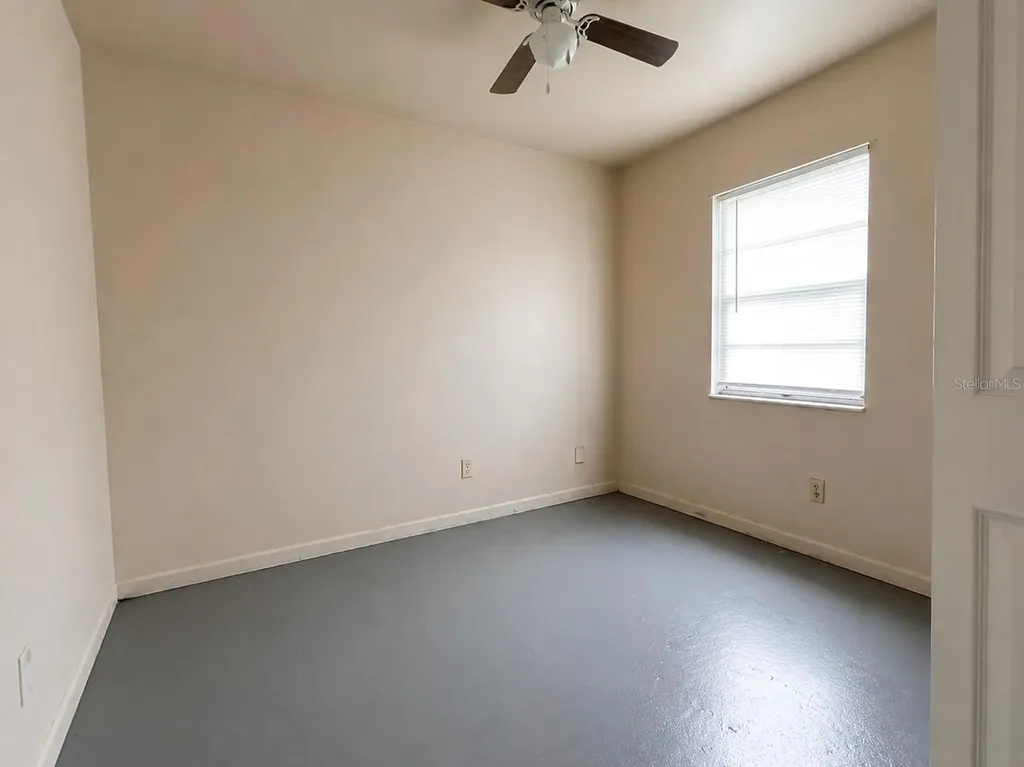 8604 N Branch Avenue Tampa FL 33604