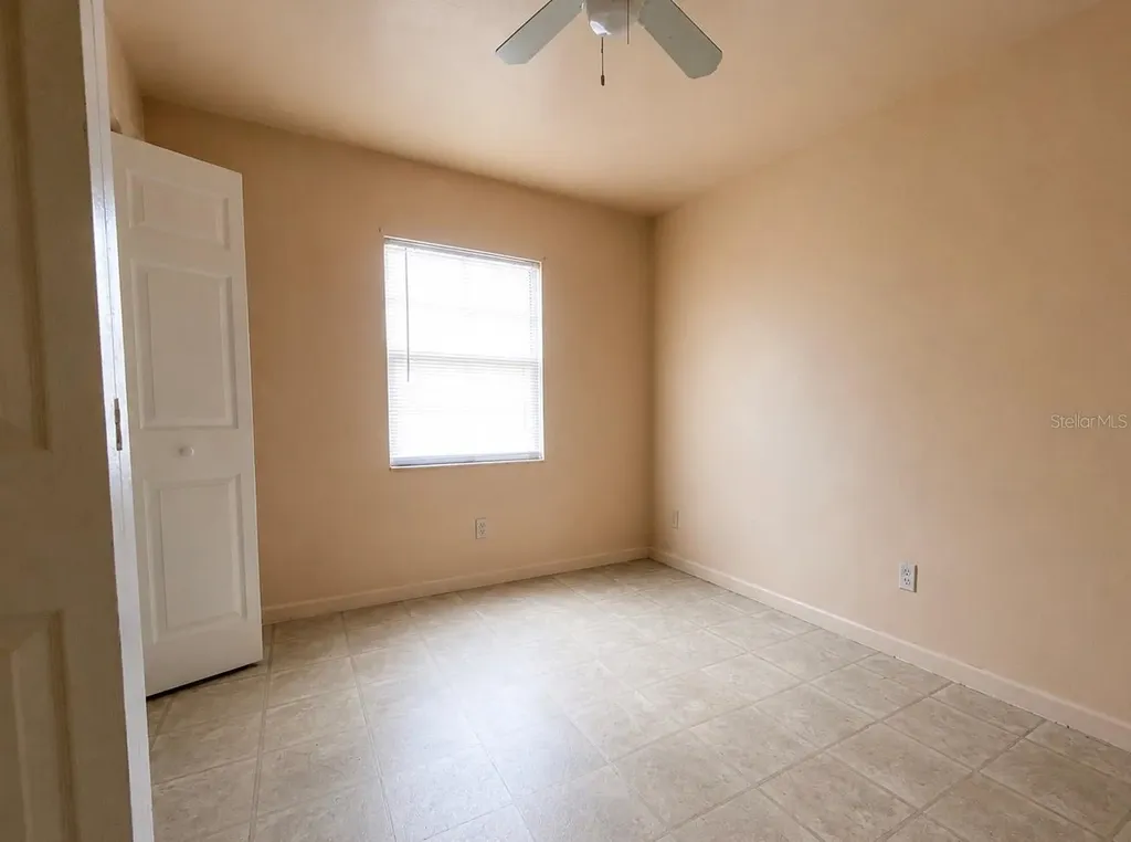 8604 N Branch Avenue Tampa FL 33604