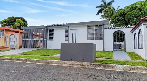 14-E Brisas Del Mar Luquillo PR 00773